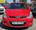 Красный Хендай и20, объемом двигателя 1.25 л и пробегом 179 тыс. км за 6900 $, фото 1 на Automoto.ua