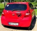 Красный Хендай и20, объемом двигателя 1.2 л и пробегом 178 тыс. км за 5300 $, фото 1 на Automoto.ua