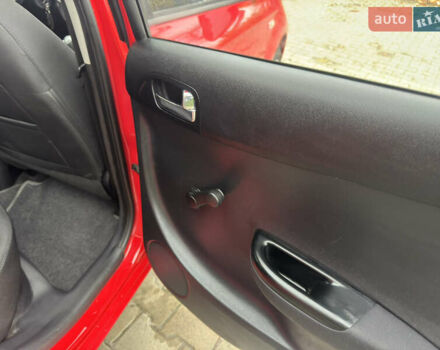 Красный Хендай и20, объемом двигателя 1.4 л и пробегом 80 тыс. км за 8300 $, фото 30 на Automoto.ua