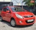 Красный Хендай и20, объемом двигателя 1.4 л и пробегом 104 тыс. км за 7200 $, фото 1 на Automoto.ua