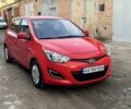 Красный Хендай и20, объемом двигателя 1.4 л и пробегом 159 тыс. км за 8850 $, фото 1 на Automoto.ua