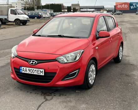 Червоний Хендай і20, об'ємом двигуна 1.4 л та пробігом 159 тис. км за 8300 $, фото 2 на Automoto.ua