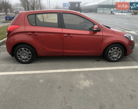 Красный Хендай и20, объемом двигателя 1.4 л и пробегом 167 тыс. км за 6600 $, фото 9 на Automoto.ua