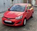 Красный Хендай и20, объемом двигателя 1.4 л и пробегом 159 тыс. км за 8850 $, фото 2 на Automoto.ua