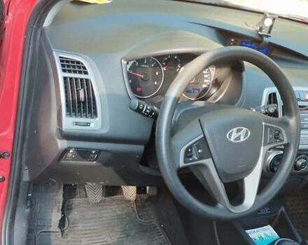 Хендай и20 2014 в Днепре (Днепропетровске) на Automoto.ua Красный Хендай и20, объемом двигателя 1.4 л и пробегом 43 тыс. км за 8000 $, фото 4 на Automoto.ua