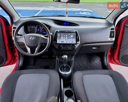 Красный Хендай и20, объемом двигателя 1.4 л и пробегом 108 тыс. км за 8900 $, фото 47 на Automoto.ua