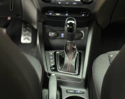 Красный Хендай и20, объемом двигателя 1 л и пробегом 186 тыс. км за 11999 $, фото 11 на Automoto.ua