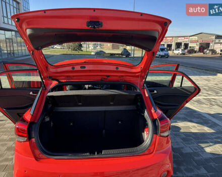 Червоний Хендай і20, об'ємом двигуна 1 л та пробігом 186 тис. км за 11799 $, фото 88 на Automoto.ua