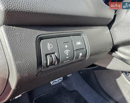 Червоний Хендай і20, об'ємом двигуна 1 л та пробігом 186 тис. км за 11799 $, фото 66 на Automoto.ua