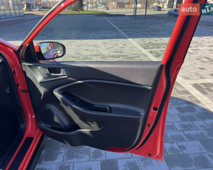 Червоний Хендай і20, об'ємом двигуна 1 л та пробігом 186 тис. км за 11799 $, фото 70 на Automoto.ua