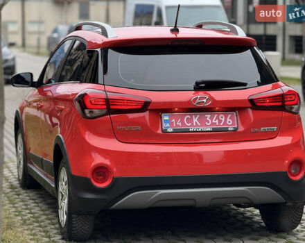 Красный Хендай и20, объемом двигателя 1 л и пробегом 186 тыс. км за 11999 $, фото 5 на Automoto.ua