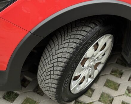 Красный Хендай и20, объемом двигателя 1 л и пробегом 186 тыс. км за 11999 $, фото 6 на Automoto.ua