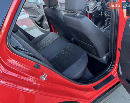 Червоний Хендай і20, об'ємом двигуна 1 л та пробігом 186 тис. км за 11799 $, фото 141 на Automoto.ua