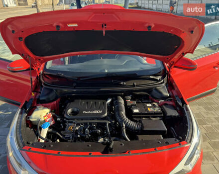 Червоний Хендай і20, об'ємом двигуна 1 л та пробігом 186 тис. км за 11799 $, фото 94 на Automoto.ua