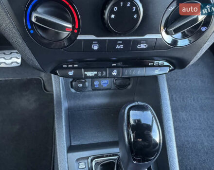 Червоний Хендай і20, об'ємом двигуна 1 л та пробігом 186 тис. км за 11799 $, фото 113 на Automoto.ua