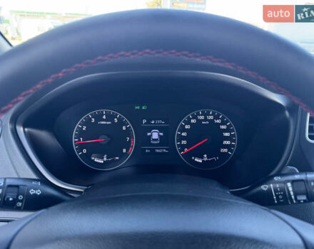 Червоний Хендай і20, об'ємом двигуна 1 л та пробігом 186 тис. км за 11799 $, фото 109 на Automoto.ua