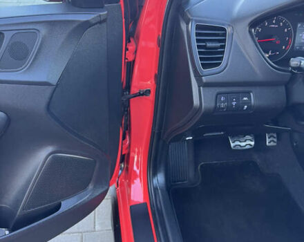 Червоний Хендай і20, об'ємом двигуна 1 л та пробігом 186 тис. км за 11799 $, фото 47 на Automoto.ua