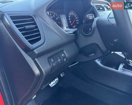 Червоний Хендай і20, об'ємом двигуна 1 л та пробігом 186 тис. км за 11799 $, фото 107 на Automoto.ua