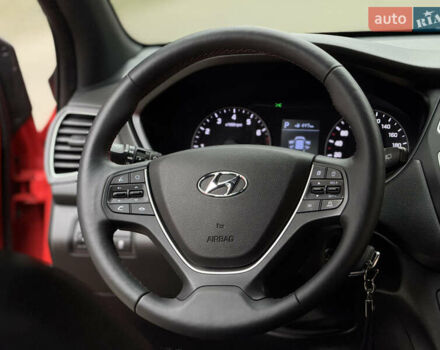 Красный Хендай и20, объемом двигателя 1 л и пробегом 186 тыс. км за 11999 $, фото 15 на Automoto.ua