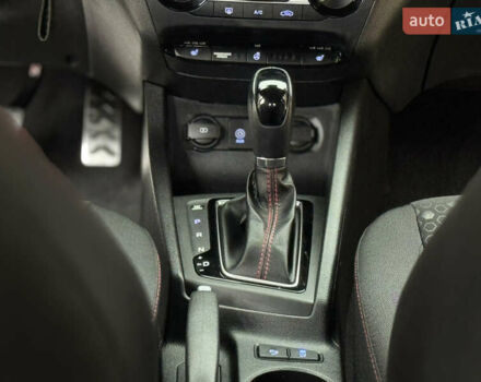 Красный Хендай и20, объемом двигателя 1 л и пробегом 186 тыс. км за 11999 $, фото 18 на Automoto.ua