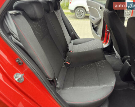 Красный Хендай и20, объемом двигателя 1 л и пробегом 186 тыс. км за 11999 $, фото 31 на Automoto.ua