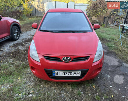 Красный Хендай и20, объемом двигателя 0 л и пробегом 15 тыс. км за 7900 $, фото 1 на Automoto.ua