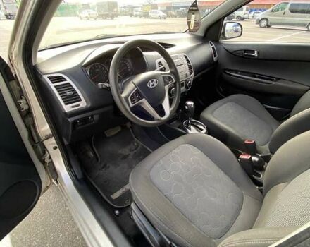 Хендай и20, объемом двигателя 1.4 л и пробегом 224 тыс. км за 7200 $, фото 4 на Automoto.ua