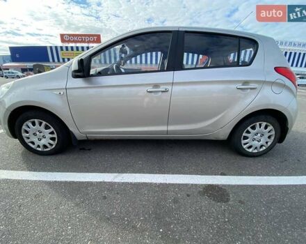 Хендай и20, объемом двигателя 1.4 л и пробегом 224 тыс. км за 7200 $, фото 2 на Automoto.ua
