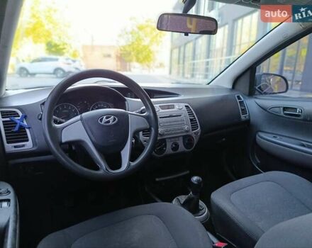 Хендай и20, объемом двигателя 1.2 л и пробегом 204 тыс. км за 4500 $, фото 4 на Automoto.ua
