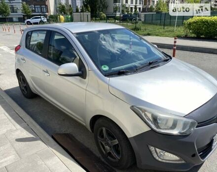 Хендай і20, об'ємом двигуна 1.25 л та пробігом 215 тис. км за 5950 $, фото 2 на Automoto.ua