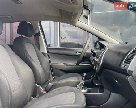 Хендай і20, об'ємом двигуна 1.25 л та пробігом 210 тис. км за 5500 $, фото 10 на Automoto.ua