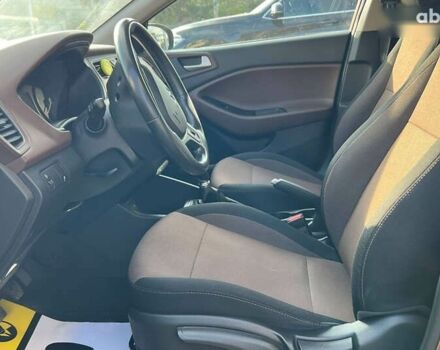 Хендай и20, объемом двигателя 1.3 л и пробегом 67 тыс. км за 9700 $, фото 8 на Automoto.ua