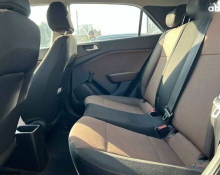 Хендай и20, объемом двигателя 1.3 л и пробегом 67 тыс. км за 9700 $, фото 11 на Automoto.ua