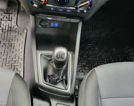 Хендай і20, об'ємом двигуна 1.25 л та пробігом 104 тис. км за 10350 $, фото 15 на Automoto.ua