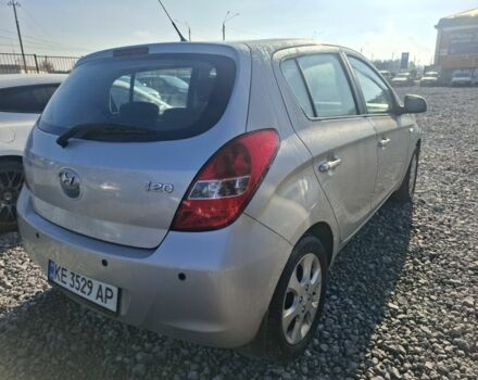 Сірий Хендай і20, об'ємом двигуна 1.4 л та пробігом 195 тис. км за 4900 $, фото 3 на Automoto.ua