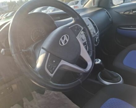 Сірий Хендай і20, об'ємом двигуна 1.4 л та пробігом 195 тис. км за 4900 $, фото 6 на Automoto.ua