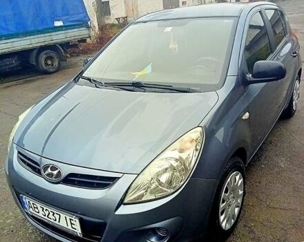 Серый Хендай и20, объемом двигателя 1.2 л и пробегом 181 тыс. км за 5600 $, фото 6 на Automoto.ua
