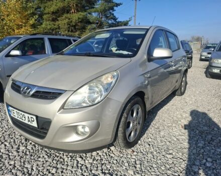 Сірий Хендай і20, об'ємом двигуна 1.4 л та пробігом 195 тис. км за 4900 $, фото 1 на Automoto.ua