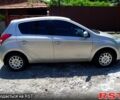 Сірий Хендай і20, об'ємом двигуна 1.2 л та пробігом 180 тис. км за 4800 $, фото 7 на Automoto.ua