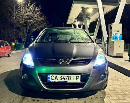 Сірий Хендай і20, об'ємом двигуна 1.2 л та пробігом 171 тис. км за 5500 $, фото 8 на Automoto.ua