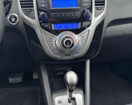 Серый Хендай и20, объемом двигателя 1.6 л и пробегом 137 тыс. км за 10950 $, фото 20 на Automoto.ua