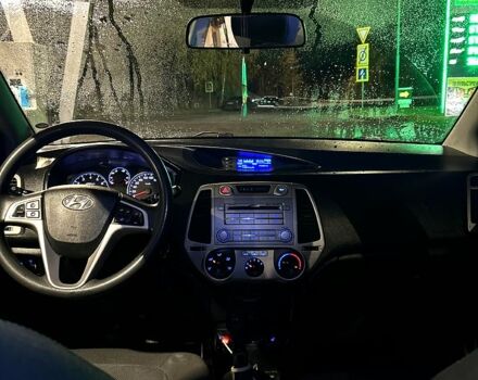 Сірий Хендай і20, об'ємом двигуна 1.2 л та пробігом 171 тис. км за 5500 $, фото 11 на Automoto.ua