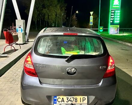 Сірий Хендай і20, об'ємом двигуна 1.2 л та пробігом 171 тис. км за 5500 $, фото 10 на Automoto.ua