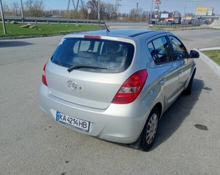 Сірий Хендай і20, об'ємом двигуна 1.4 л та пробігом 118 тис. км за 3850 $, фото 2 на Automoto.ua