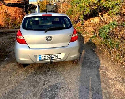 Хендай и20 2010 в Харькове на Automoto.ua Серый Хендай и20, объемом двигателя 1.2 л и пробегом 140 тыс. км за 5200 $, фото 1 на Automoto.ua