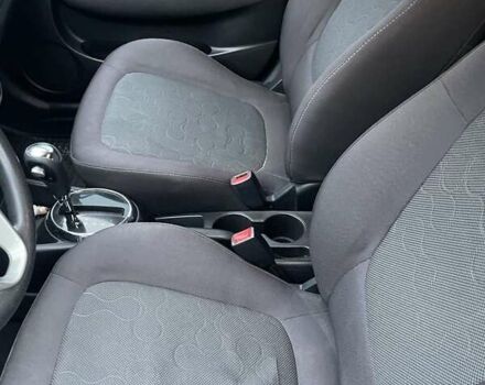 Серый Хендай и20, объемом двигателя 1.4 л и пробегом 188 тыс. км за 6700 $, фото 2 на Automoto.ua