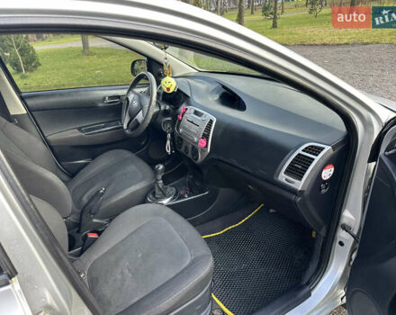 Серый Хендай и20, объемом двигателя 1.4 л и пробегом 273 тыс. км за 4999 $, фото 18 на Automoto.ua