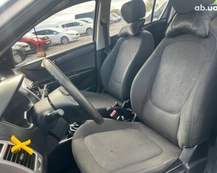 Хендай и20 2011 в Львове на Automoto.ua Серый Хендай и20, объемом двигателя 1.2 л и пробегом 184 тыс. км за 5990 $, фото 17 на Automoto.ua