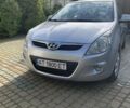 Серый Хендай и20, объемом двигателя 1.25 л и пробегом 100 тыс. км за 4850 $, фото 2 на Automoto.ua