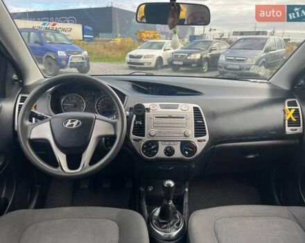 Хендай и20 2011 в Львове на Automoto.ua Серый Хендай и20, объемом двигателя 1.2 л и пробегом 184 тыс. км за 5990 $, фото 33 на Automoto.ua
